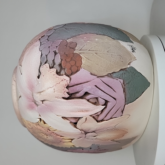 John Davis Concord Garden Oval Vase - Picture 3 of 11